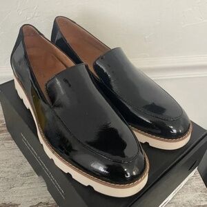 VIONIC KENSLEY LOAFER